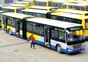 娱乐吃瓜酱公交车,揭秘明星幕后趣事