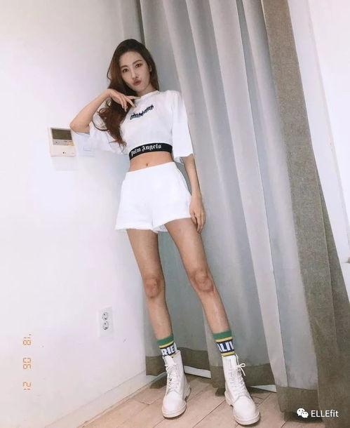 腿腿娱乐吃瓜,揭秘娱乐圈最新吃瓜事件，带你领略明星幕后故事